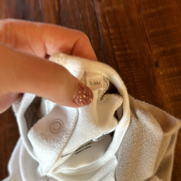 Baby Mori lamb onesie - good condition - 3-6mo - Picture 4 of 4